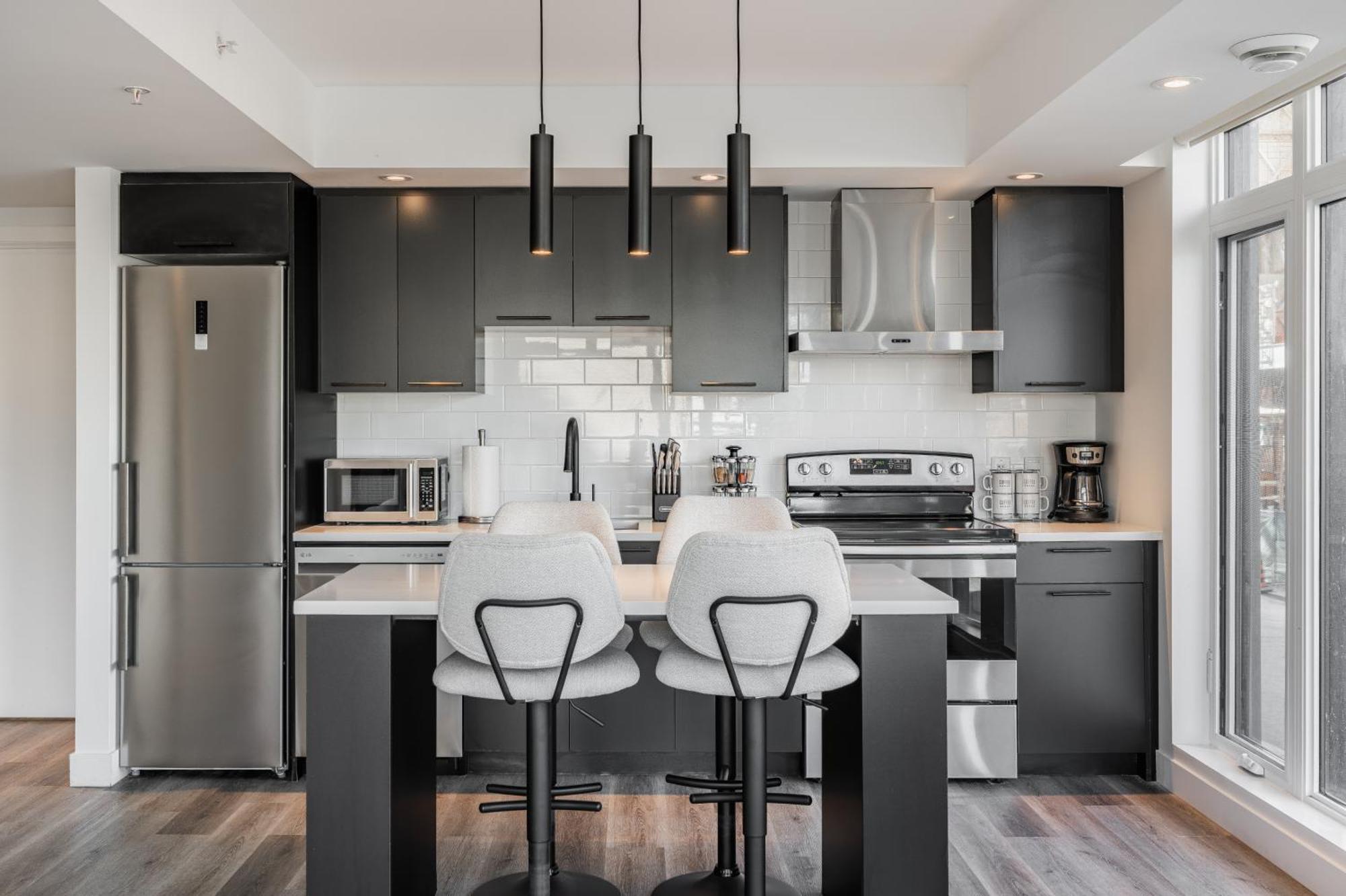 Westview Luxury Suites Ottawa Ngoại thất bức ảnh
