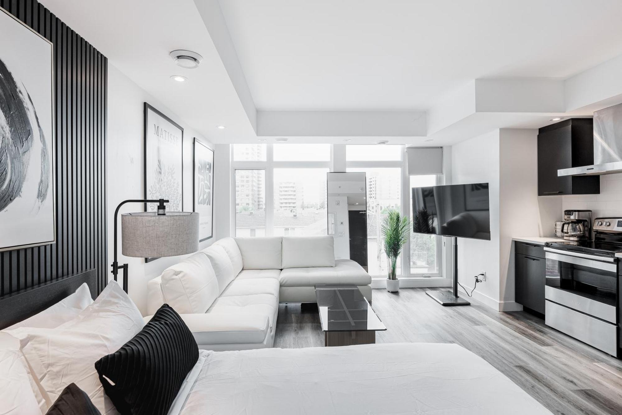 Westview Luxury Suites Ottawa Ngoại thất bức ảnh