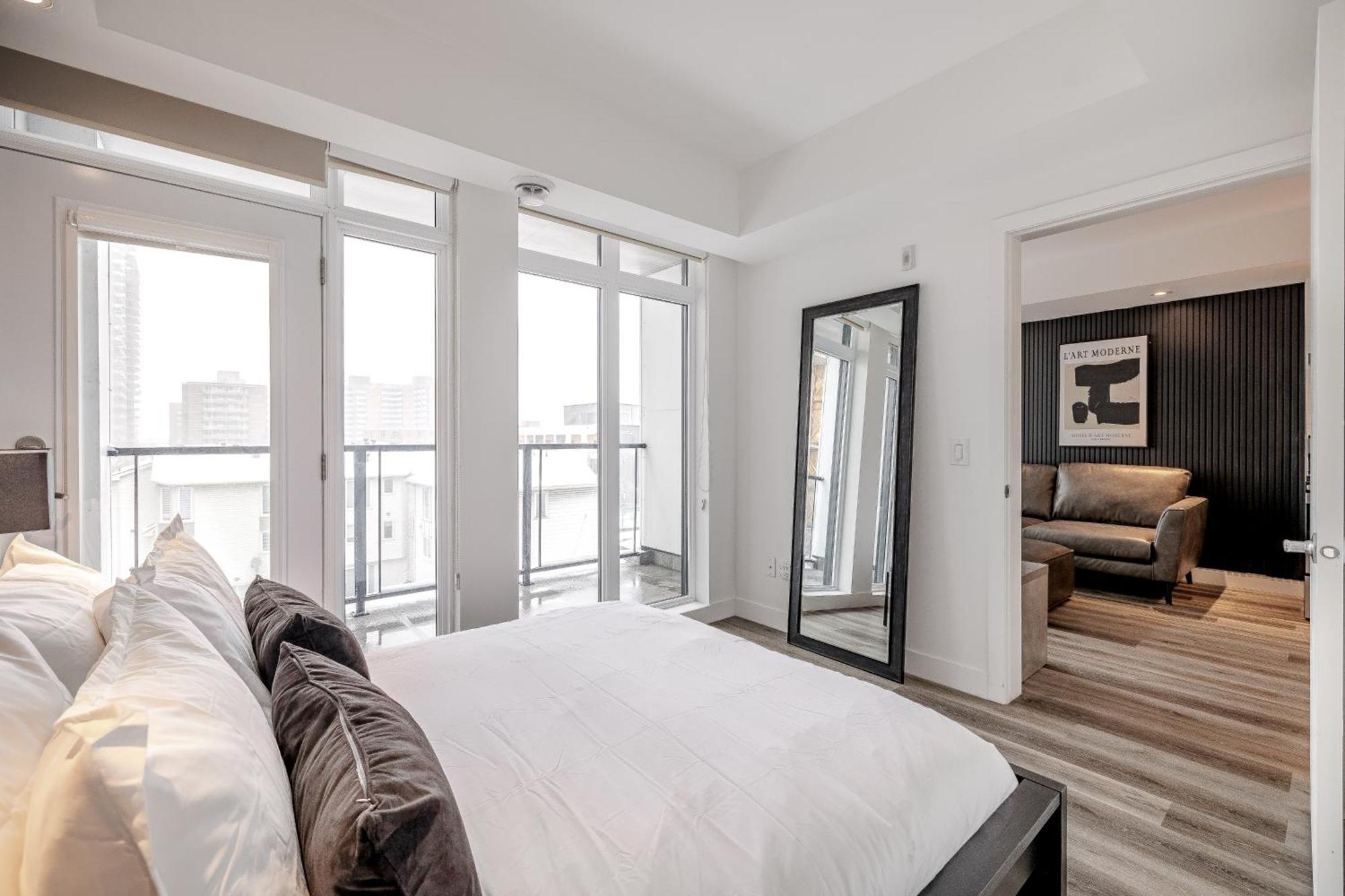 Westview Luxury Suites Ottawa Ngoại thất bức ảnh
