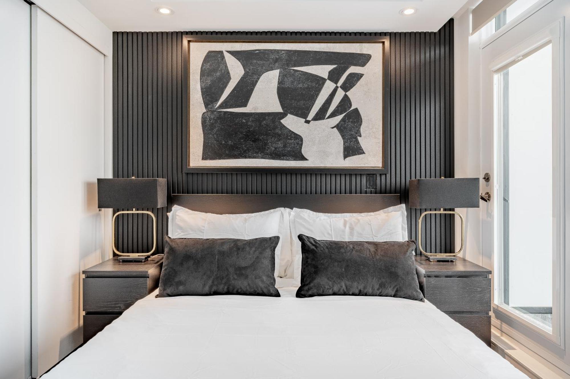 Westview Luxury Suites Ottawa Ngoại thất bức ảnh
