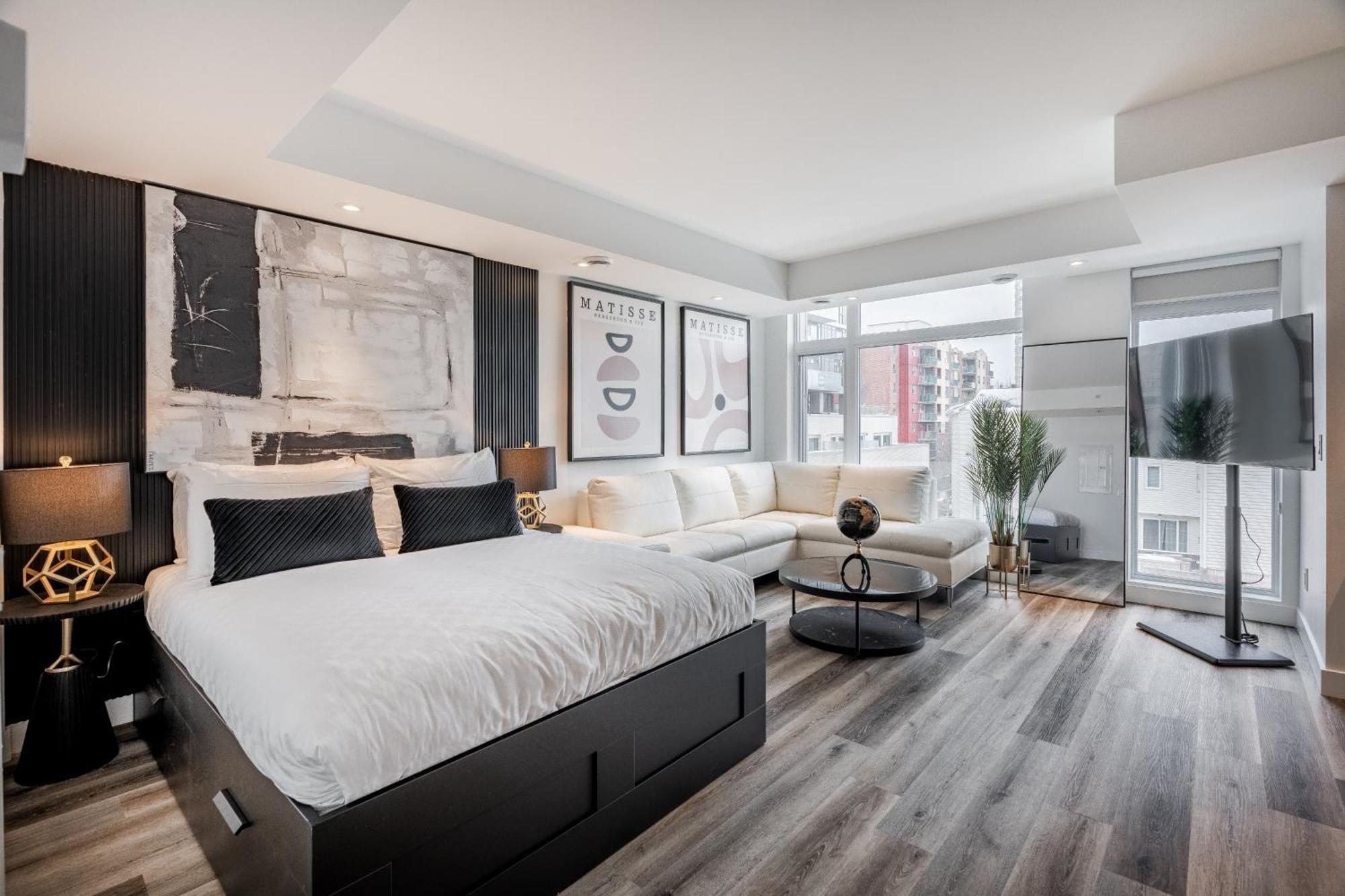 Westview Luxury Suites Ottawa Ngoại thất bức ảnh