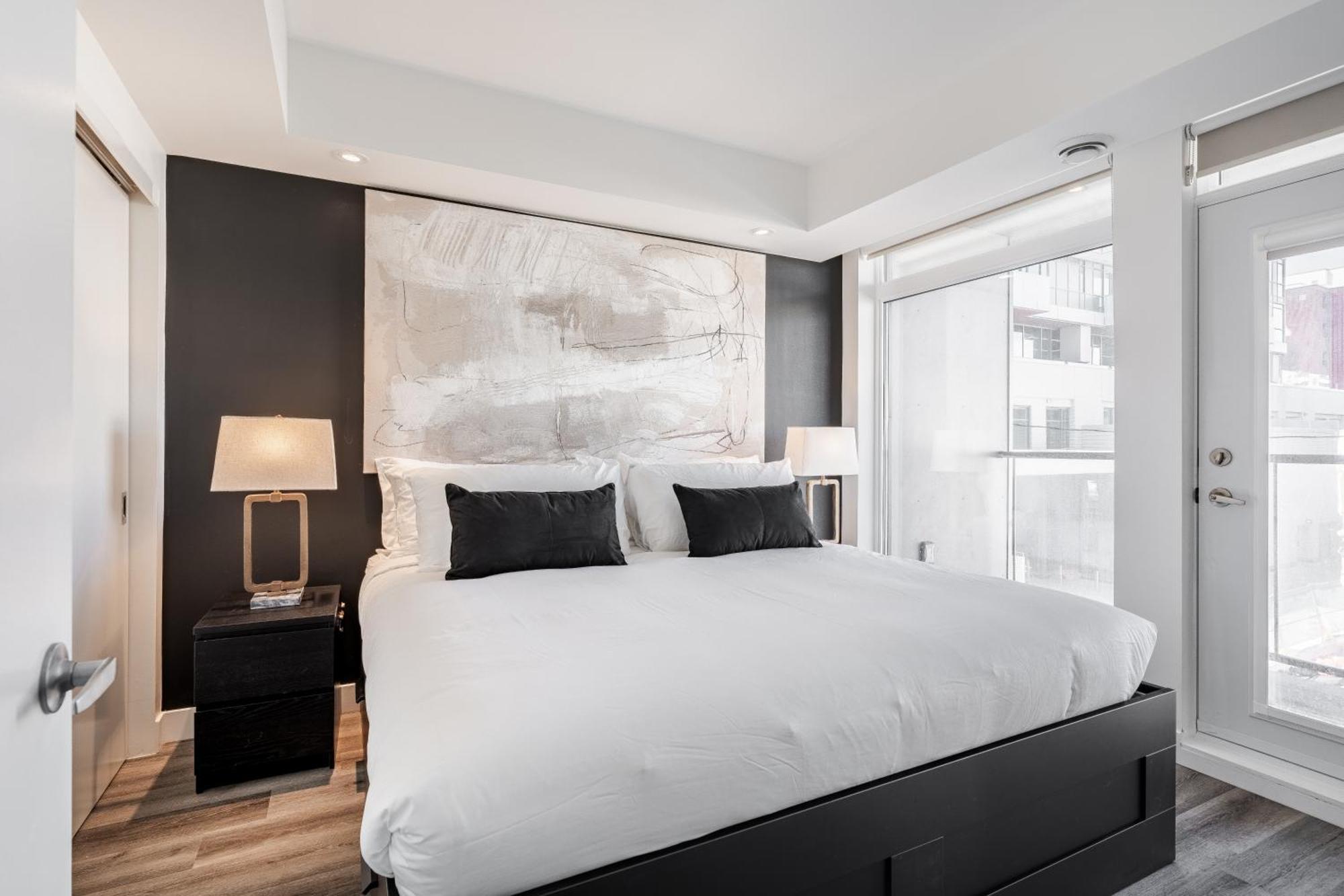 Westview Luxury Suites Ottawa Ngoại thất bức ảnh