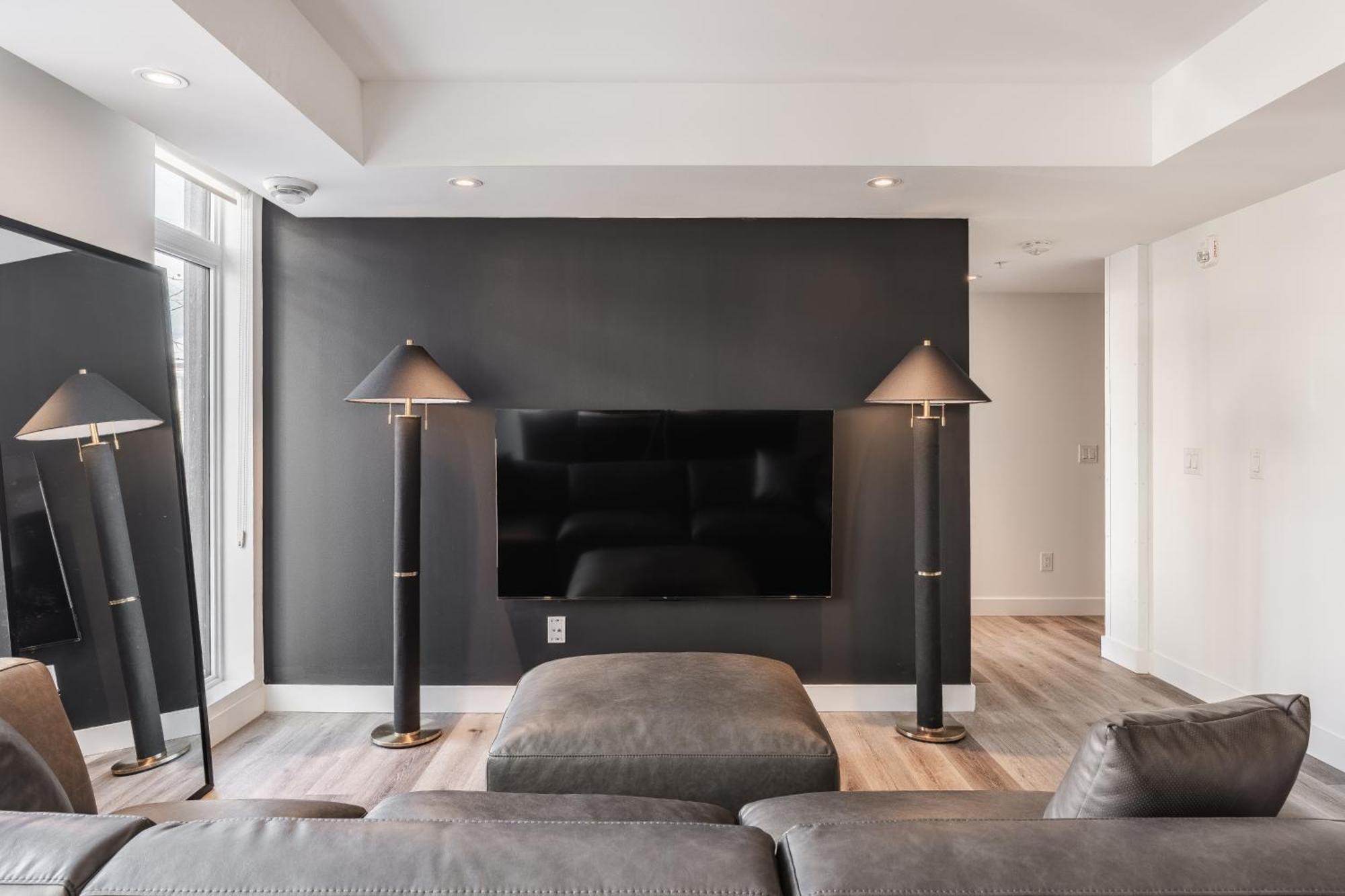 Westview Luxury Suites Ottawa Ngoại thất bức ảnh