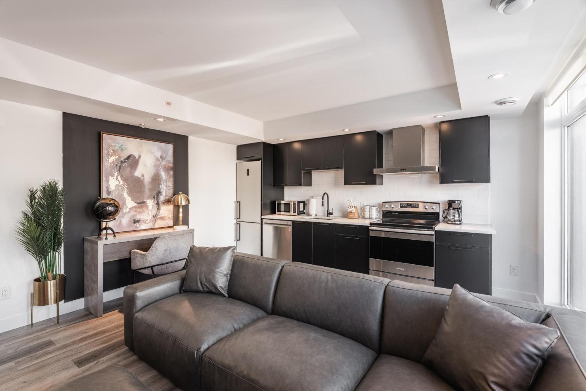 Westview Luxury Suites Ottawa Ngoại thất bức ảnh