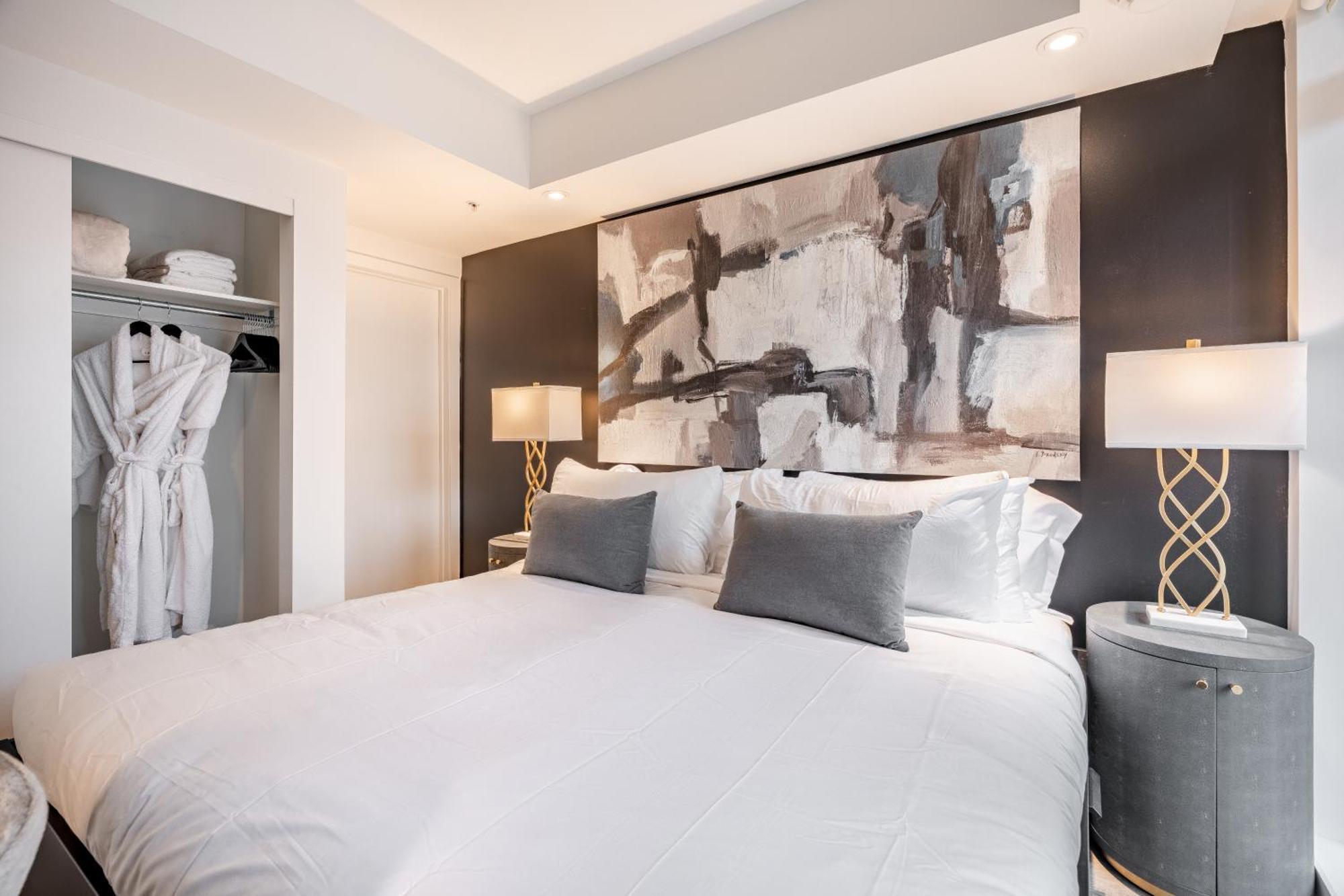 Westview Luxury Suites Ottawa Ngoại thất bức ảnh